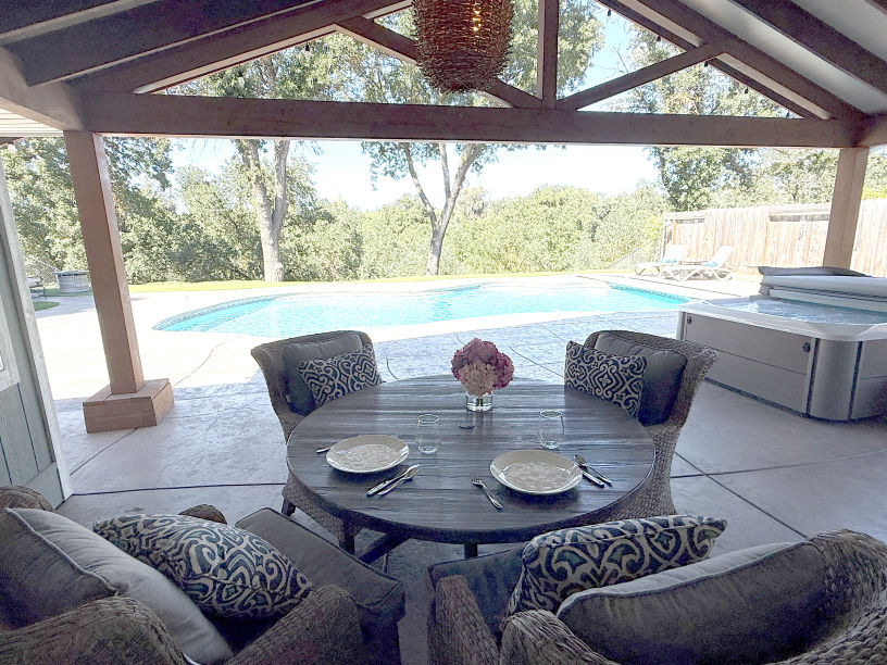 dining al fresco